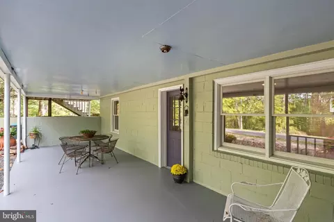 Exterior - 7127 Wilson Rd, Marshall, VA 20115 photo 13 of 14