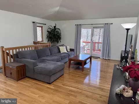 4520 Free State Rd, Marshall, VA 20115 photo 2