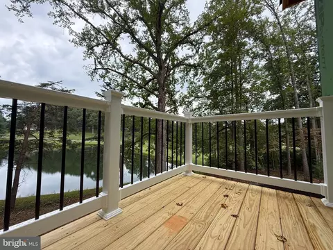 8186 Meetze, Warrenton, VA 20187