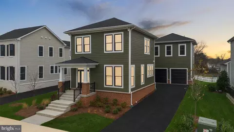 4253 Manor Dr, Marshall, VA 20115 photo 2