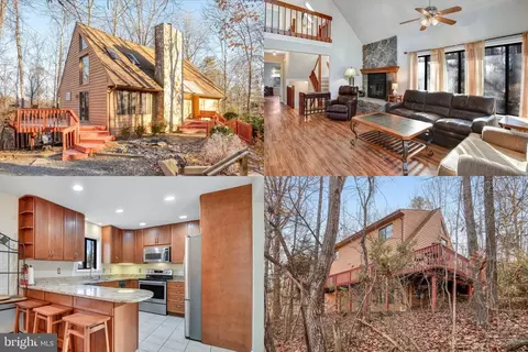 6225 Windy Hill Ln, Broad Run, VA 20137