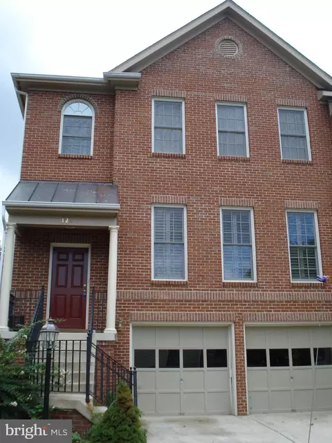 126 Mosby Cir, Warrenton, VA 20186