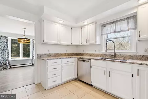 6127 Beverleys Mill Rd, Broad Run, VA 20137 photo 8