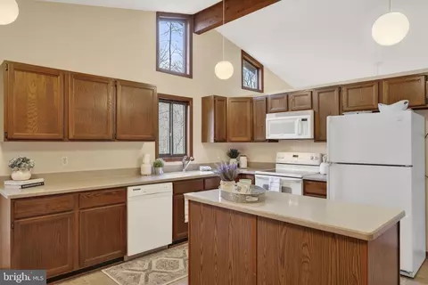 6030 Snow Mountain Rd, Broad Run, VA 20137 photo 19
