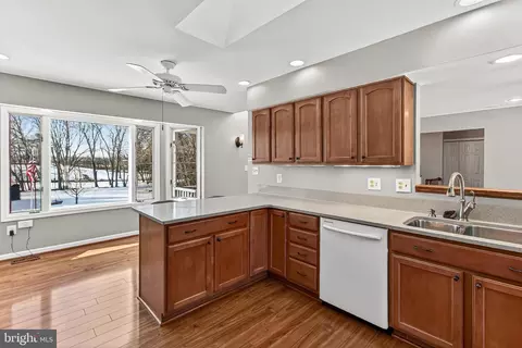 Kitchen - 8564 Opal Rd, Warrenton, VA 20186 photo 2 of 6