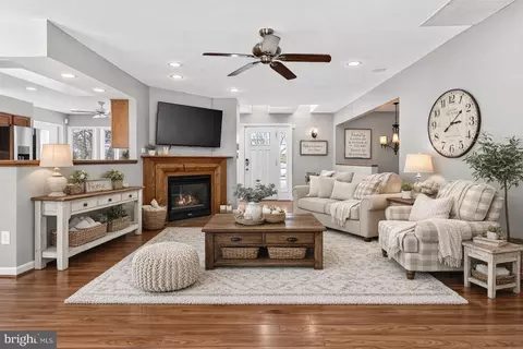 Other - 8564 Opal Rd, Warrenton, VA 20186 photo 1 of 27