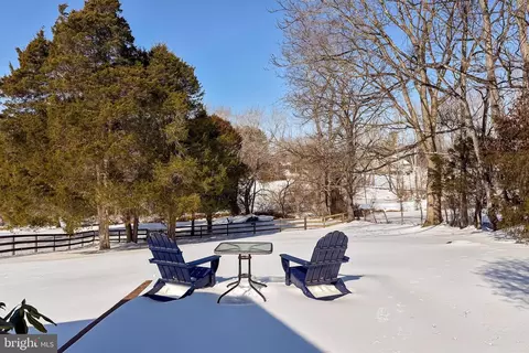 Exterior - 8564 Opal Rd, Warrenton, VA 20186 photo 9 of 12