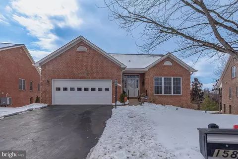 158 N View Cir, Warrenton, VA 20186