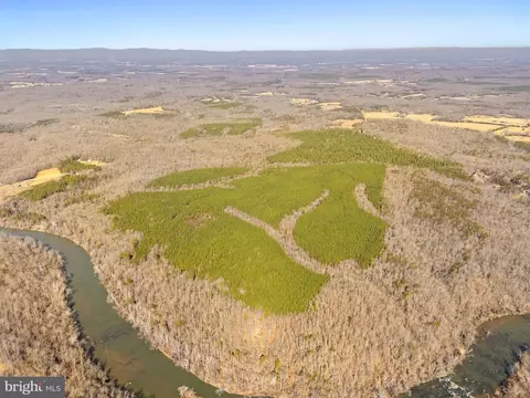 Off Snake Castle Road, Sumerduck, VA 22742 photo 6