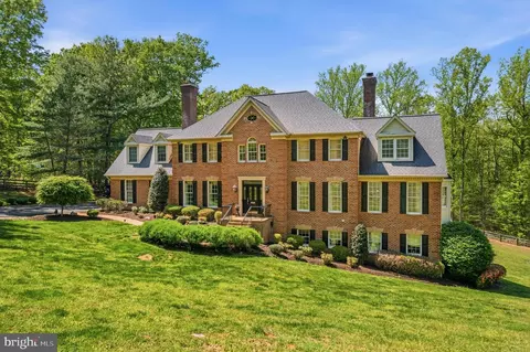 4514 Den Haag Rd, Warrenton, VA 20187