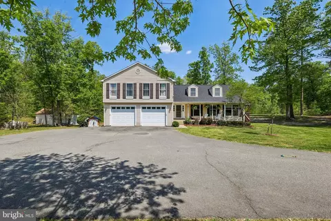 1504 Grace Estates Dr, Catlett, VA 20119