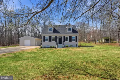 10442 Saint Pauls Rd, Bealeton, VA 22712