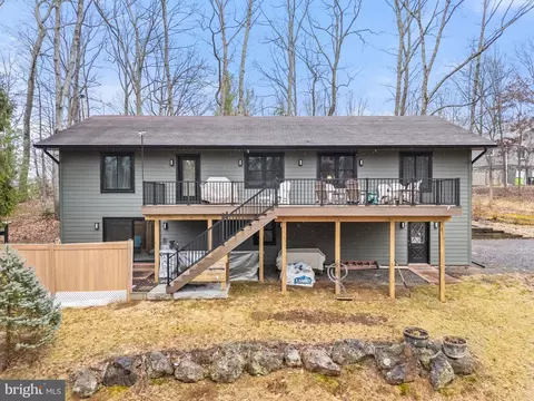 7269 Beauregard Ct, Warrenton, VA 20187