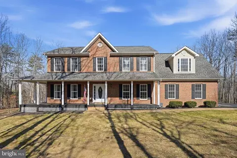 2171 Towles Rd, Midland, VA 22728