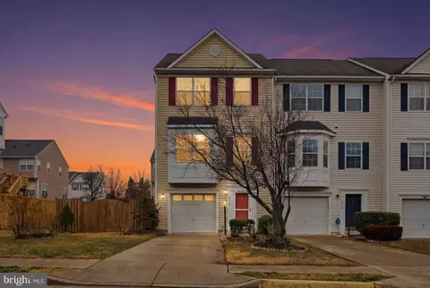 6174 Library Ln, Bealeton, VA 22712