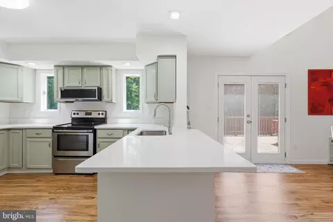 Kitchen - 1503 Grace Estates Dr, Catlett, VA 20119 photo 5 of 5