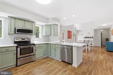 Kitchen - 1503 Grace Estates Dr, Catlett, VA 20119 photo 4 of 5
