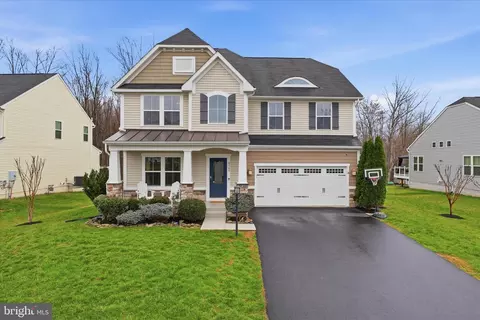6767 Lake Anne Ct, Warrenton, VA 20187