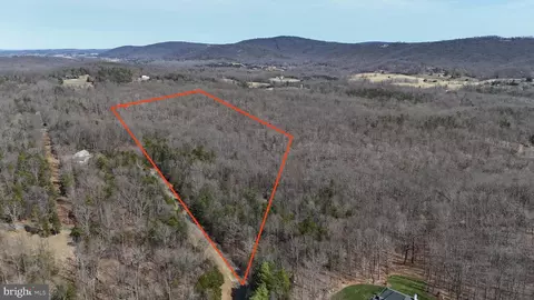 lot2 Chimney Oaks Ct, Marshall, VA 20115