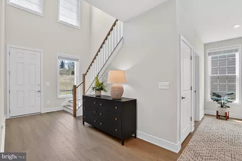 Entry Way - 6053 Cobblestone, Marshall, VA 20115 photo 3 of 7