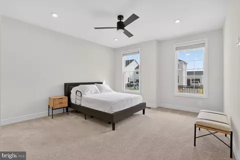 Bedroom - 6053 Cobblestone, Marshall, VA 20115 photo 1 of 9