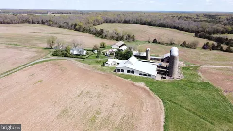 11312 Timbuktu Ln, Midland, VA 22728