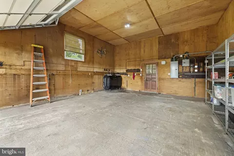 9265 Ramey Rd, Marshall, VA 20115 photo 36