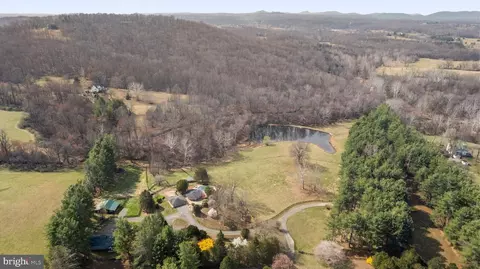 10803 Crest Hill Rd, Marshall, VA 20115 photo 28