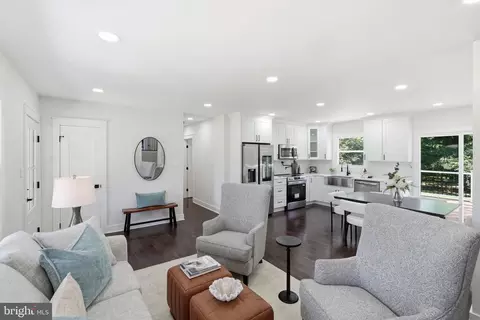 7163 Riley Rd, Warrenton, VA 20187