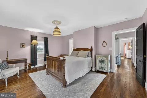 Bedroom - 4094 Whiting Rd, Marshall, VA 20115 photo 6 of 6