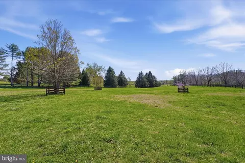 Exterior - 2517 Five Points Rd, Marshall, VA 20115 photo 22 of 22