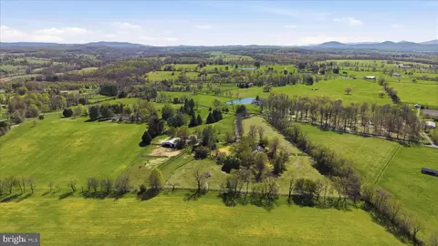 View/Area - 2517 Five Points Rd, Marshall, VA 20115 photo 11 of 12