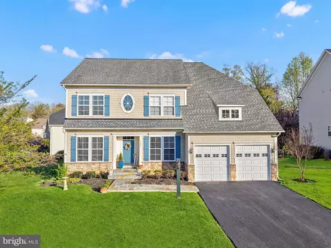7153 Comrie Ct, Warrenton, VA 20187