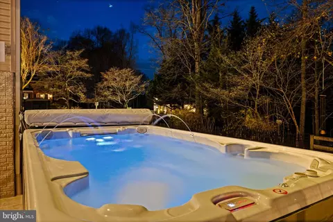 Exterior - 6165 Mint Springs Dr, Warrenton, VA 20187 photo 15 of 39