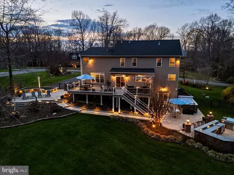 Exterior - 6165 Mint Springs Dr, Warrenton, VA 20187 photo 25 of 39