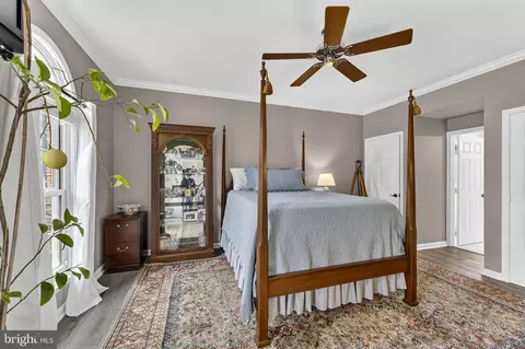 Bedroom - 6165 Mint Springs Dr, Warrenton, VA 20187 photo 1 of 11