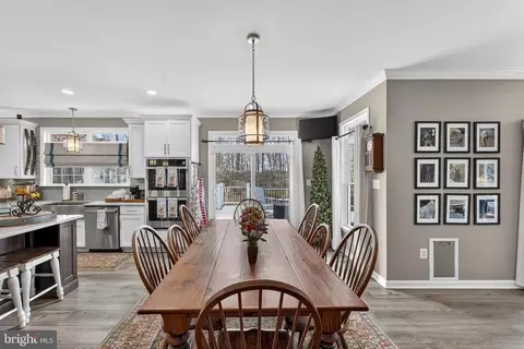 Other - 6165 Mint Springs Dr, Warrenton, VA 20187 photo 1 of 46