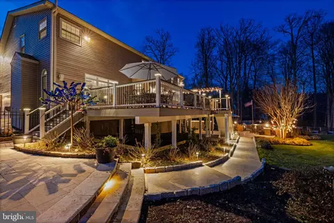 Exterior - 6165 Mint Springs Dr, Warrenton, VA 20187 photo 9 of 39