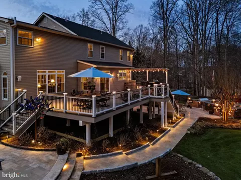 Exterior - 6165 Mint Springs Dr, Warrenton, VA 20187 photo 19 of 39