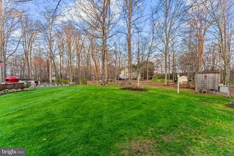 Exterior - 6165 Mint Springs Dr, Warrenton, VA 20187 photo 30 of 39
