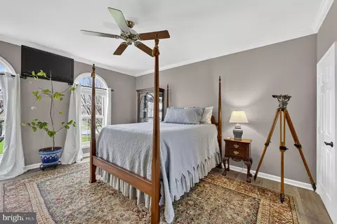 Bedroom - 6165 Mint Springs Dr, Warrenton, VA 20187 photo 2 of 11