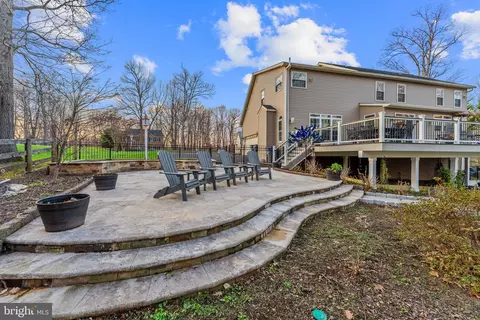 Exterior - 6165 Mint Springs Dr, Warrenton, VA 20187 photo 27 of 39