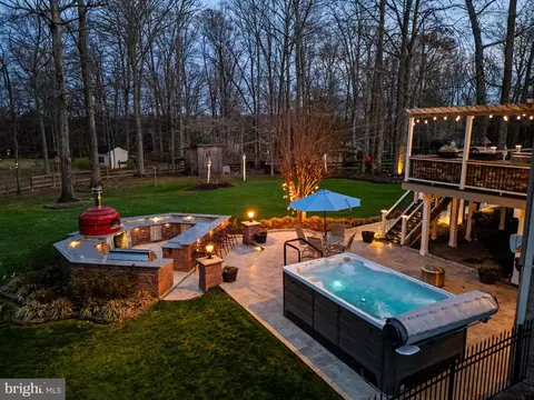 Other - 6165 Mint Springs Dr, Warrenton, VA 20187 photo 41 of 46