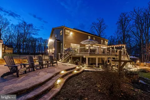 Exterior - 6165 Mint Springs Dr, Warrenton, VA 20187 photo 10 of 39