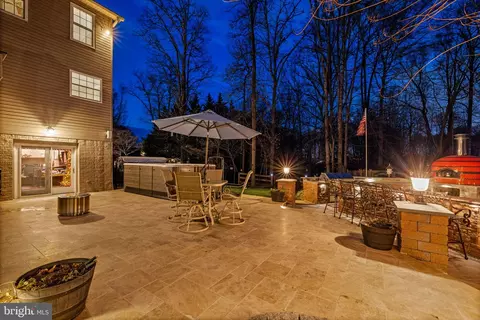 Exterior - 6165 Mint Springs Dr, Warrenton, VA 20187 photo 11 of 39
