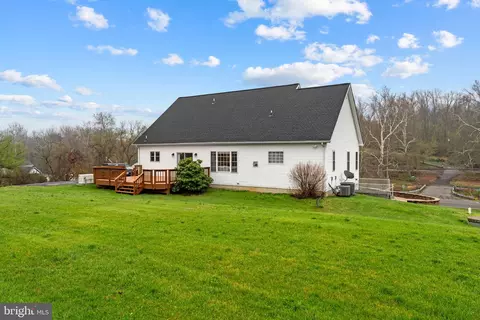 11518 John Marshall Hwy, Markham, VA 22643 photo 27