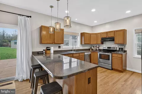 11518 John Marshall Hwy, Markham, VA 22643 photo 5