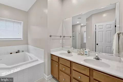 11518 John Marshall Hwy, Markham, VA 22643 photo 13
