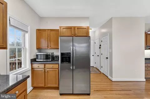 11518 John Marshall Hwy, Markham, VA 22643 photo 8
