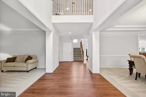 Entry Way - 5548 Eiseley Ct, Warrenton, VA 20187 photo 1 of 6